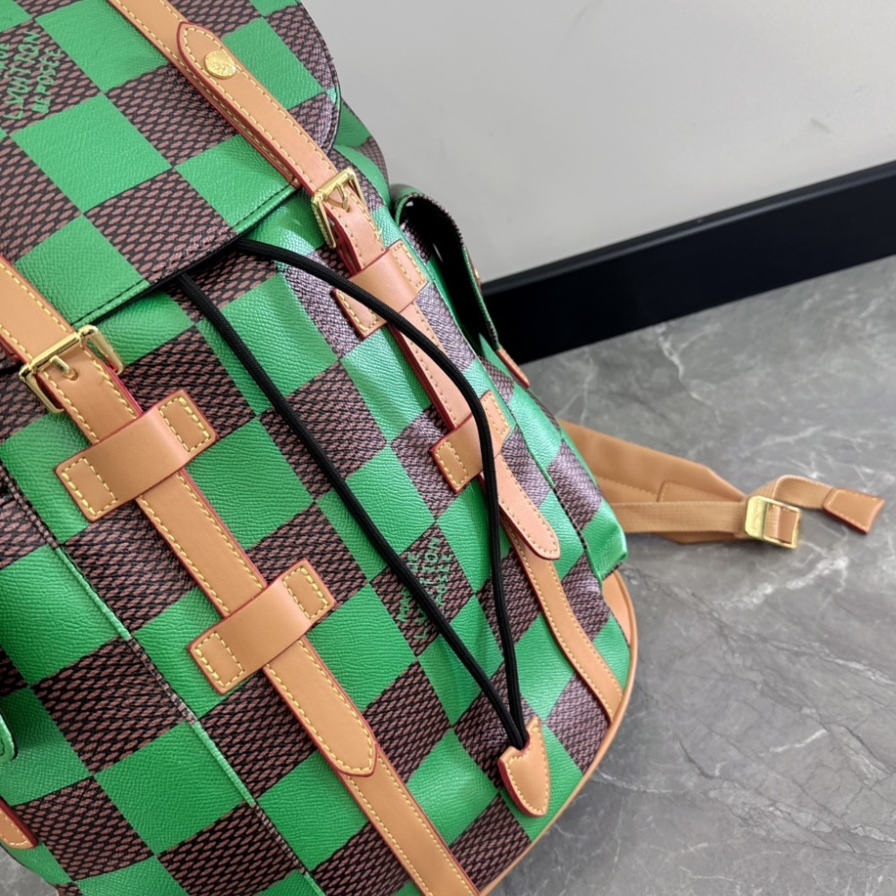 Louis Vuitton Runway Christopher MM Backpack Green 44Cm N40564