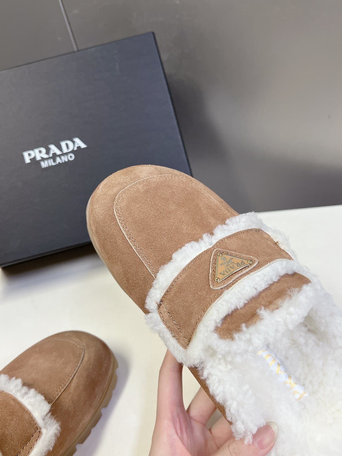Prada Suede And Shearling Slippers Ecru 1S711M X0O F0379 F Zg20