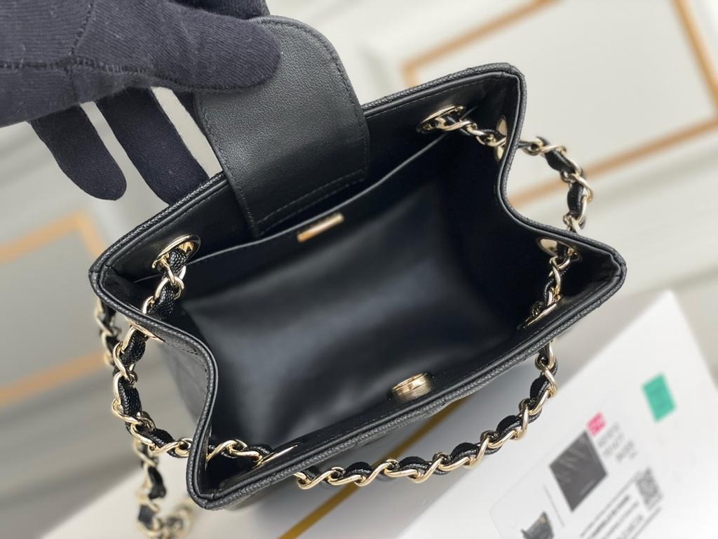 Chanel Grained Embossed Hobo Bag Black 17Cm/6.7in
