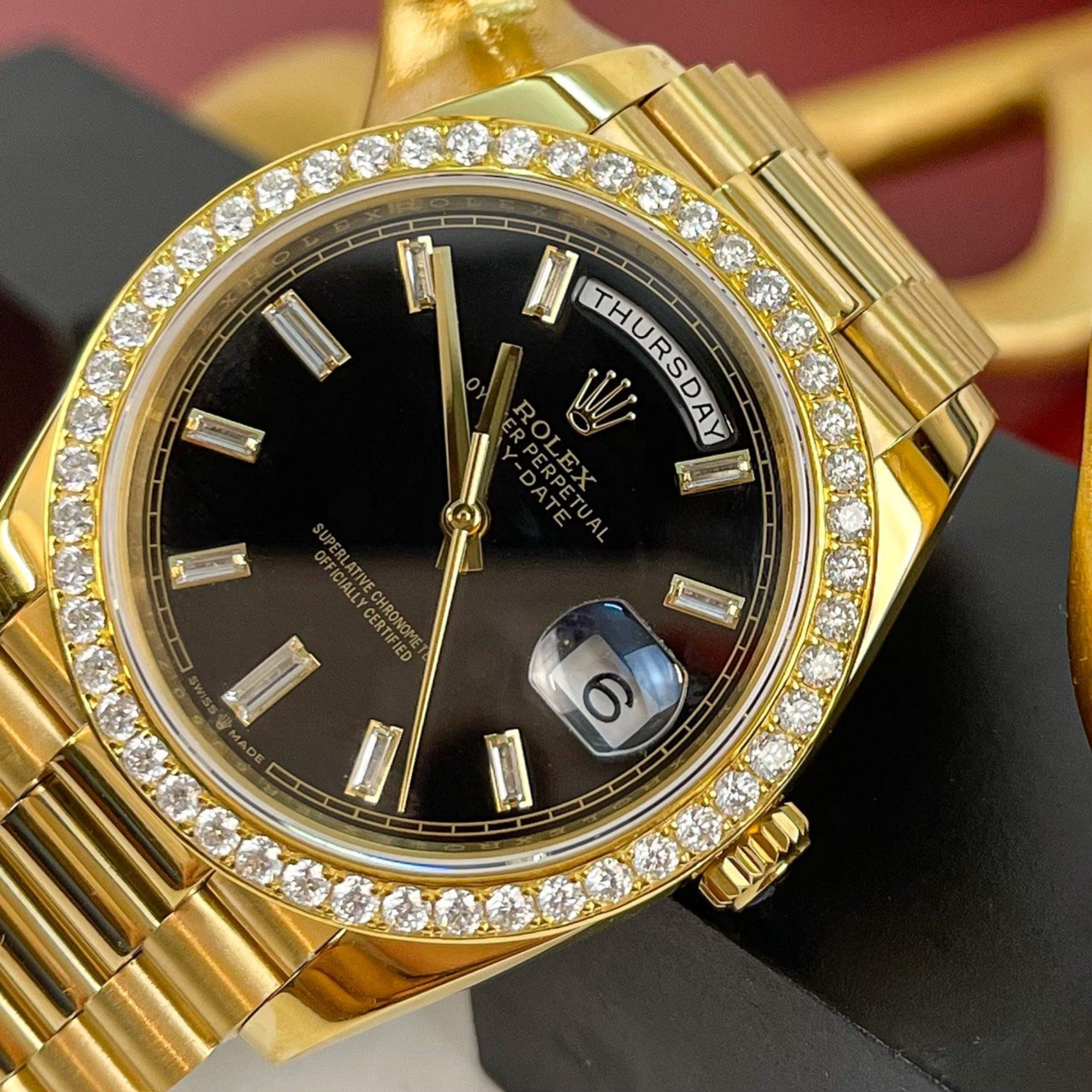 Rolex Day-Date 40 mm Bright black Dial 228348RBR
