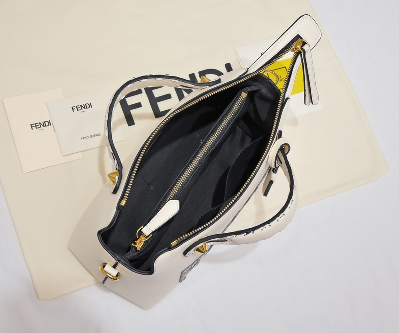 Fendi By The Way Medium White 27cm