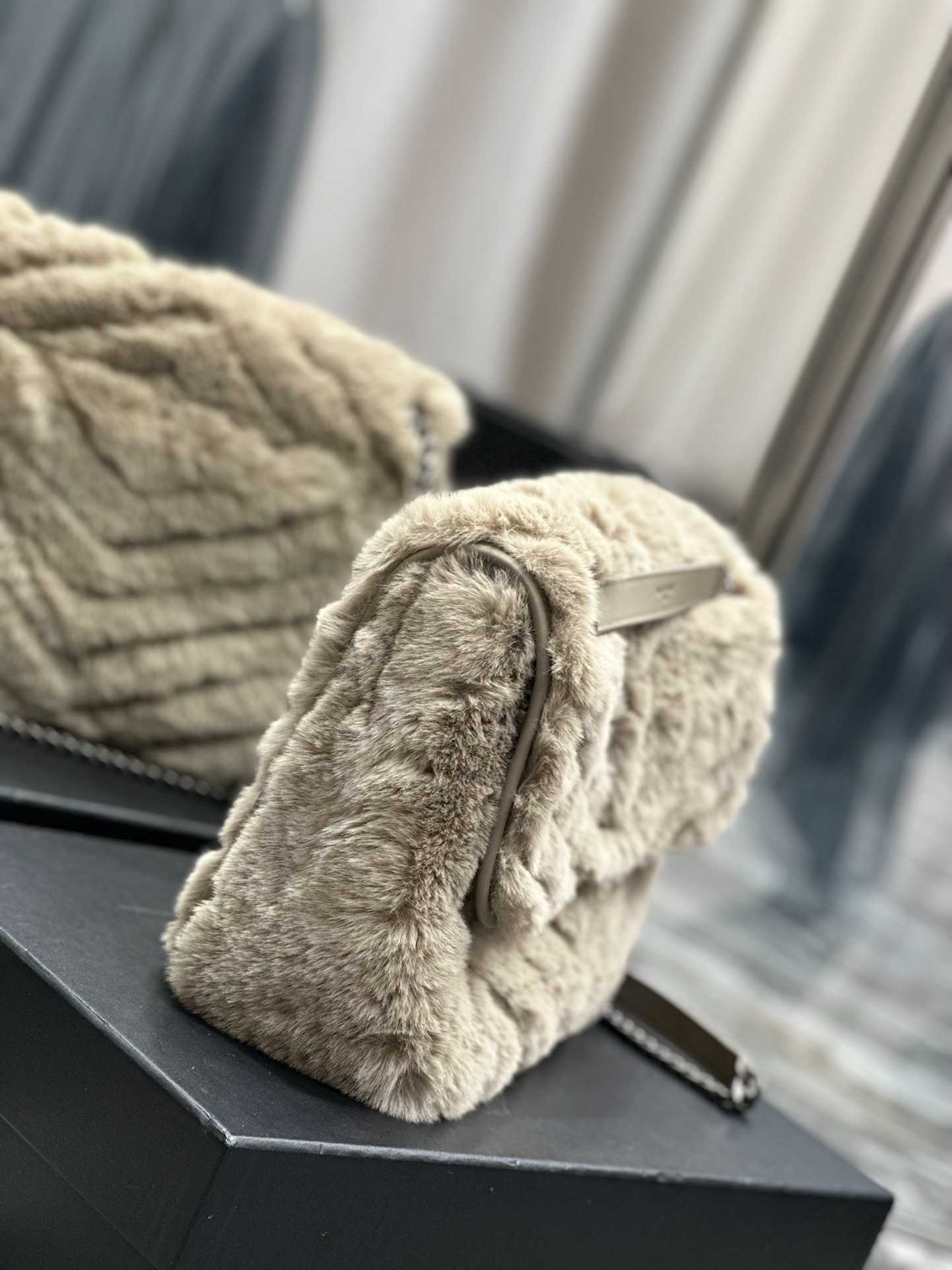 Saint Laurent Niki Medium Chain Bag In Shearling Brown