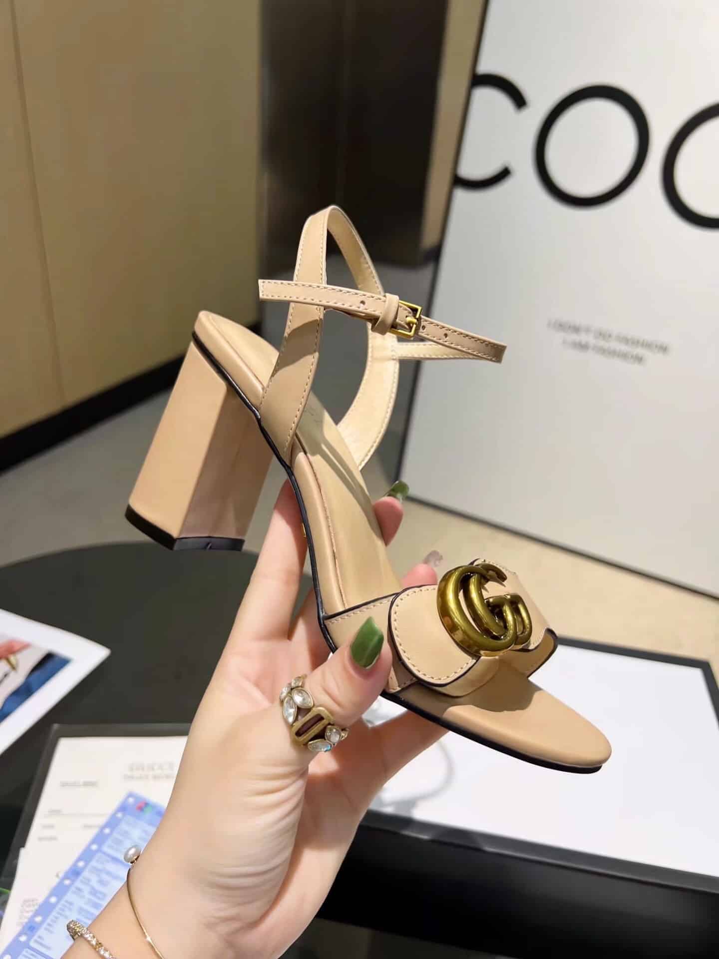 Gucci Leather Mid Heel Sandal Beige