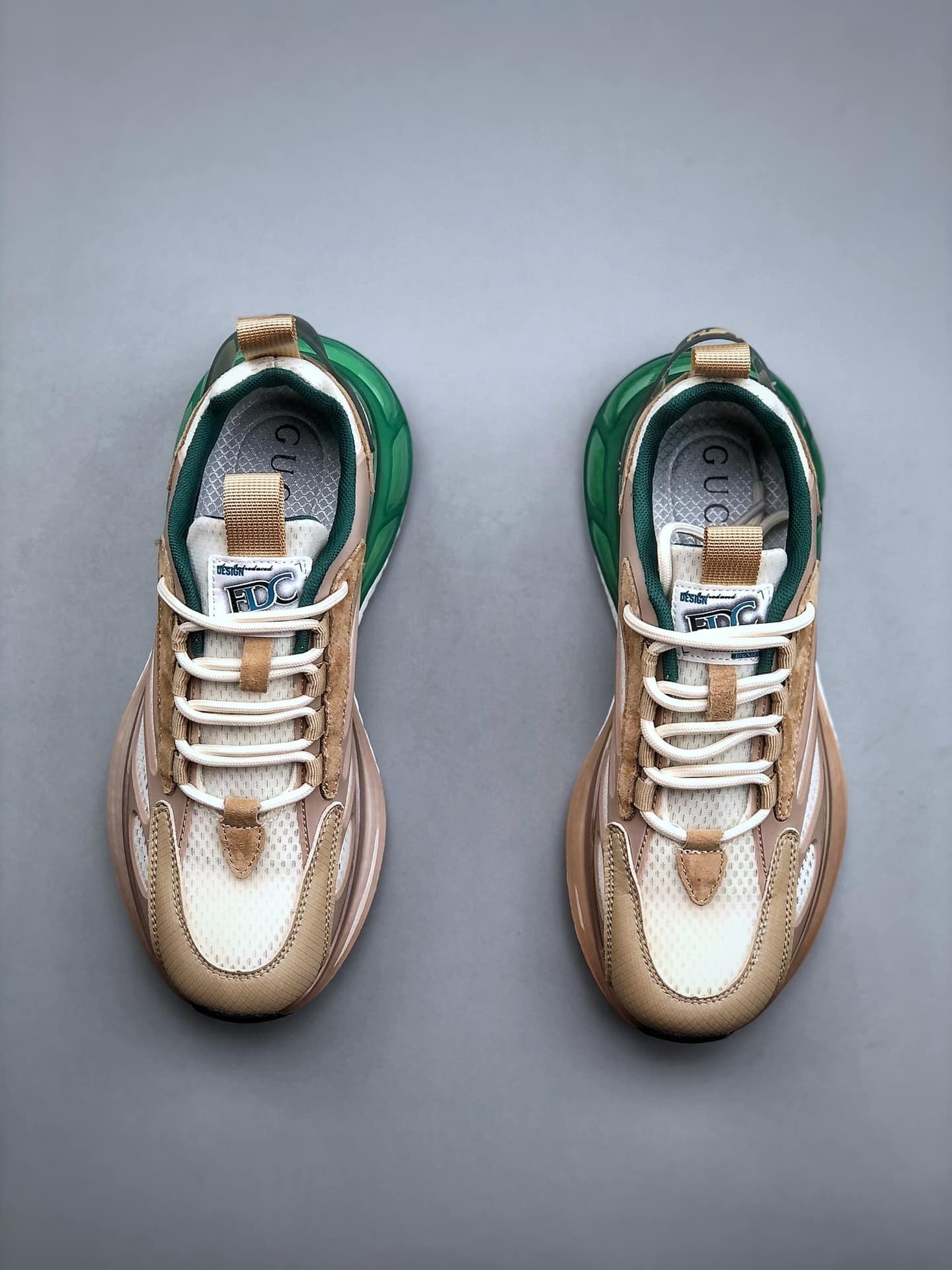 Gucci Design Sneaker Beige Green