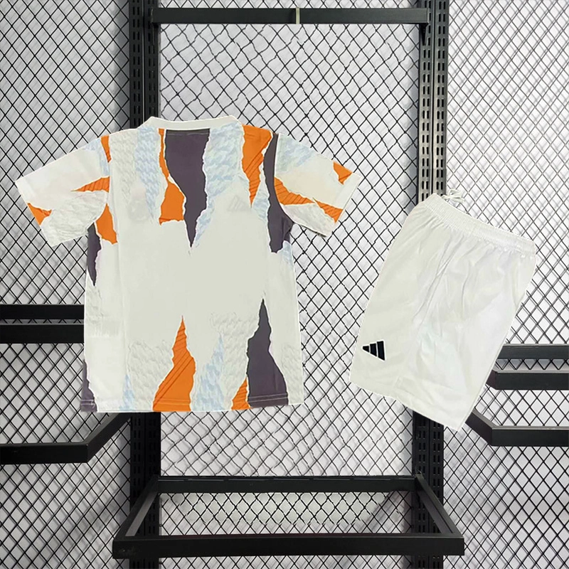 2024-25 Real Madrid Treino KIDS Football Jersey