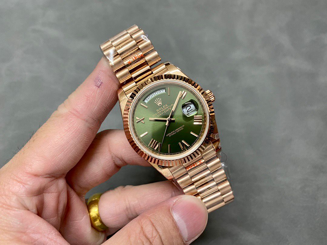 [Superclone] Rolex Day-Date 40mm Olive Green Dial President 228235