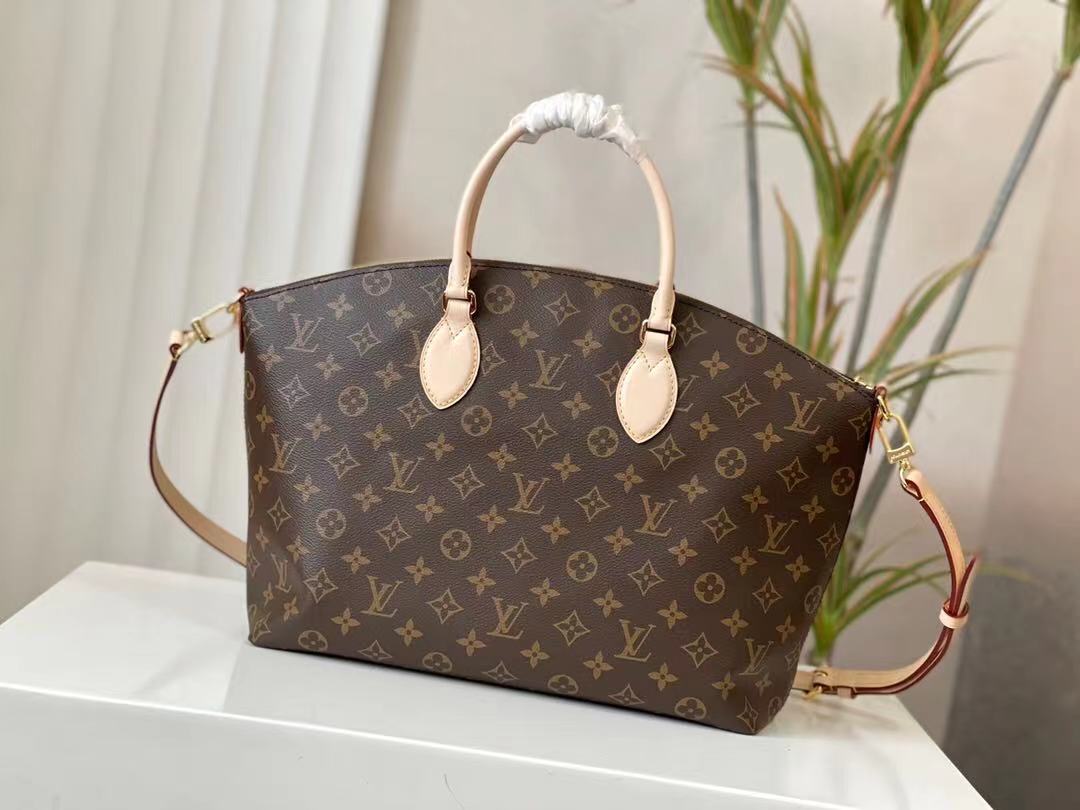 Louis Vuitton Bo Tie Mm 31Cm