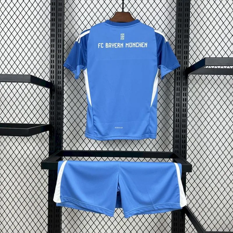 2025-26 Bayern Munchen Green Goalkeeper Kids Football jersey
