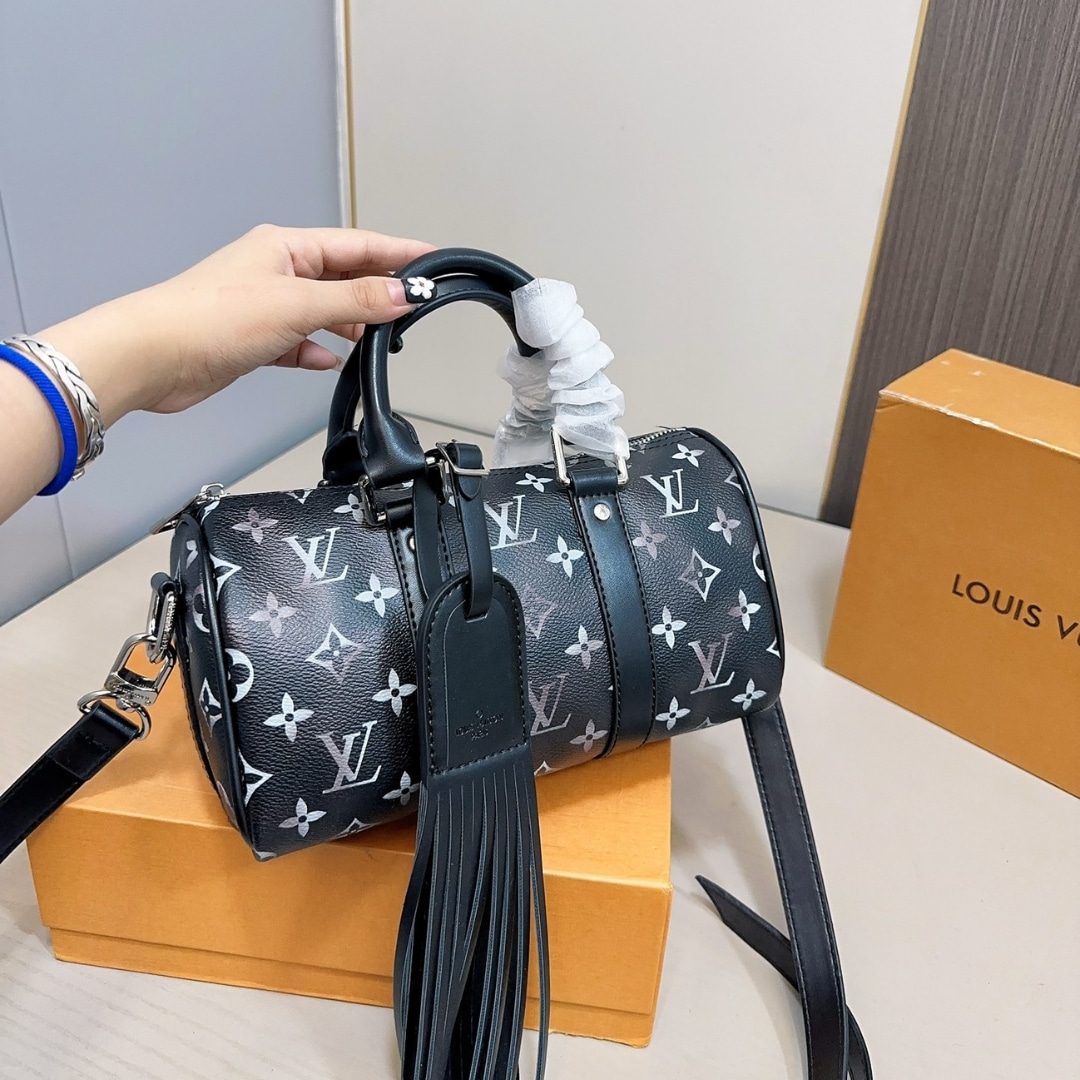 Louis Vuitton Keepall Bandoulière 25 Monogram Brushed Black 25Cm M11595