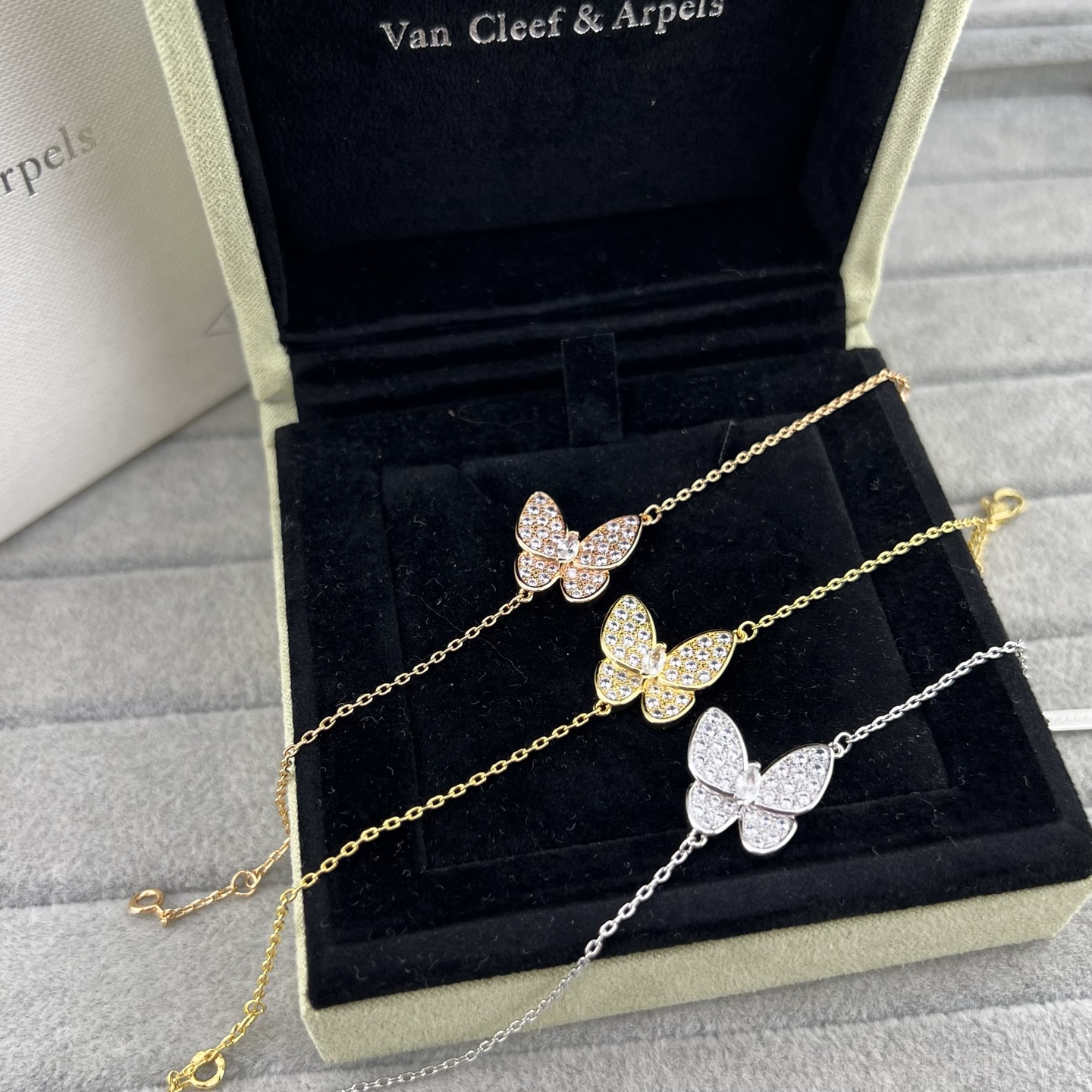 Butterfly full diamond bracelet