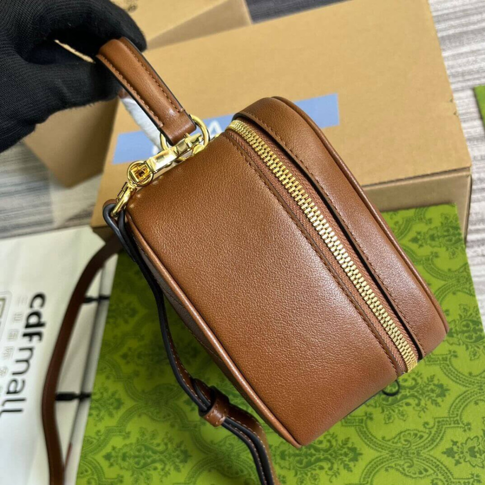 Gucci Blondie Top Handle Bag