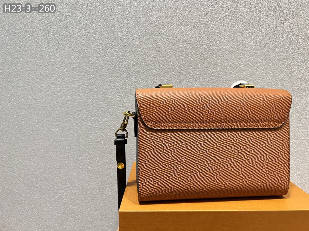 Louis Vuitton Crafty Twist Brown 22Cm M56780