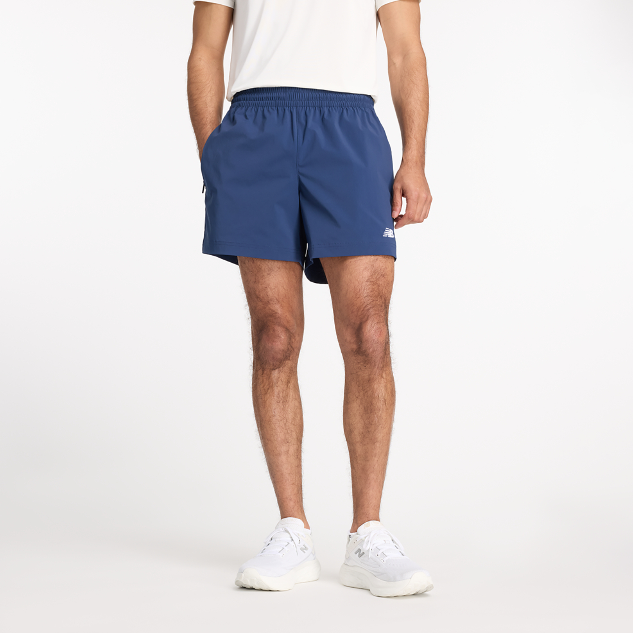 New Balance Athletics Stretch Woven 5" Shorts