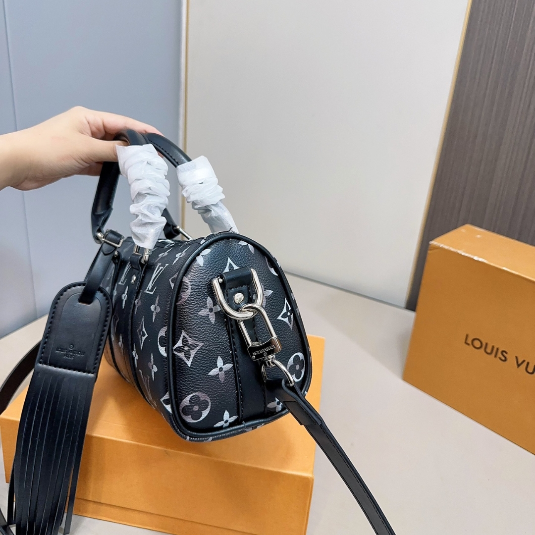 Louis Vuitton Keepall Bandouli Re 25 Bag Monogram Brushed Cowhide Black 25Cm M11595