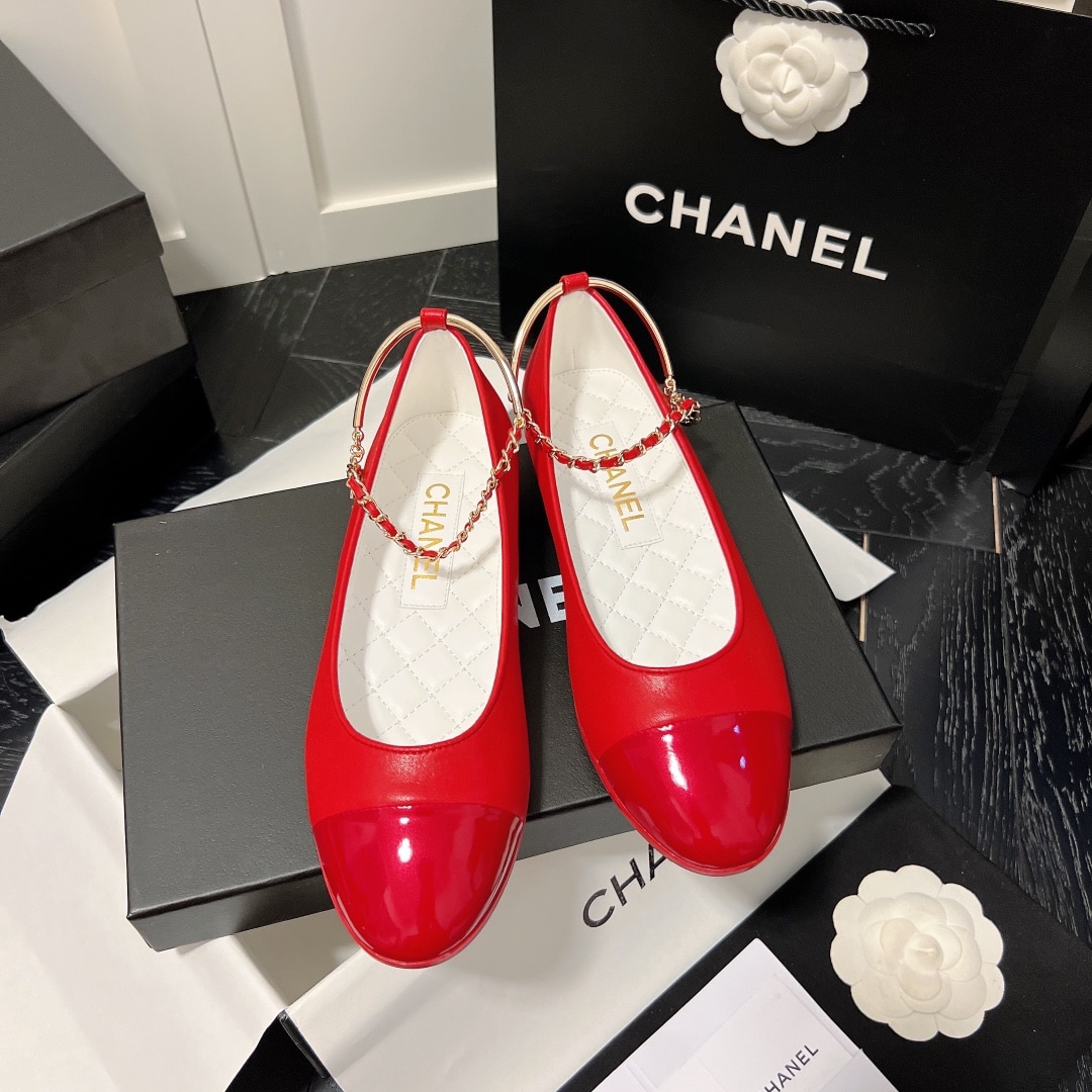 Chanel Interlocking Cc Logo Ballet Flats Red