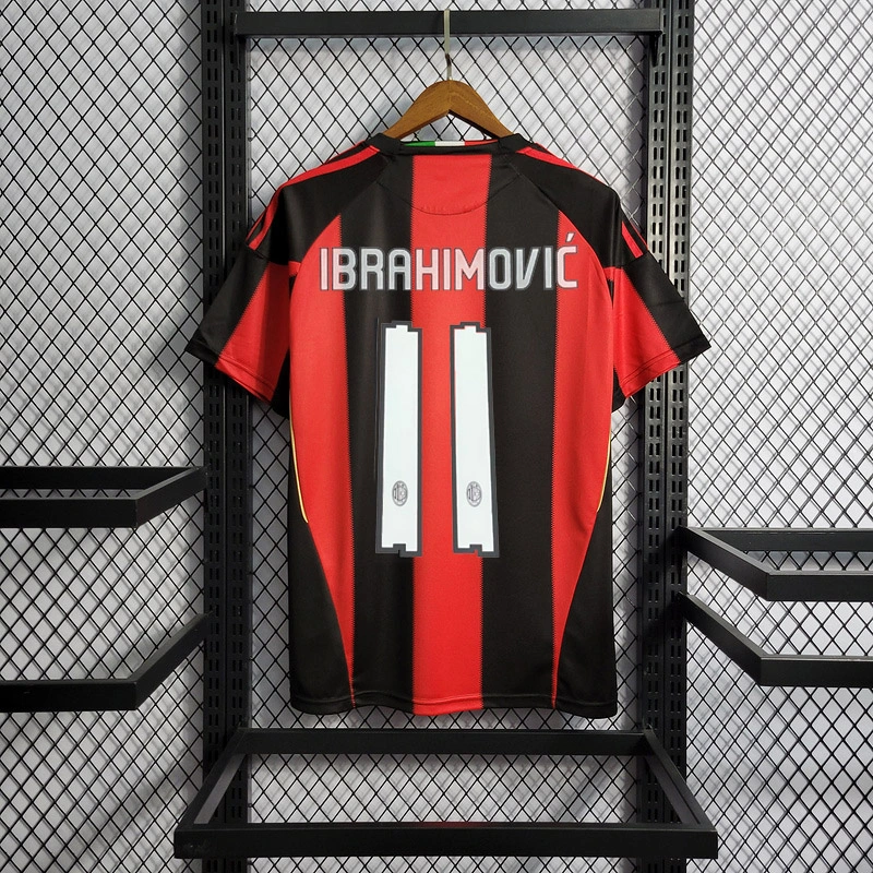 Retro 2010-11 AC Milan home IBRAHIMOVIC ZAMBROTTA KAKA MALDINI RONALDINHO BECKHAM PIRLO  Football jersey retro