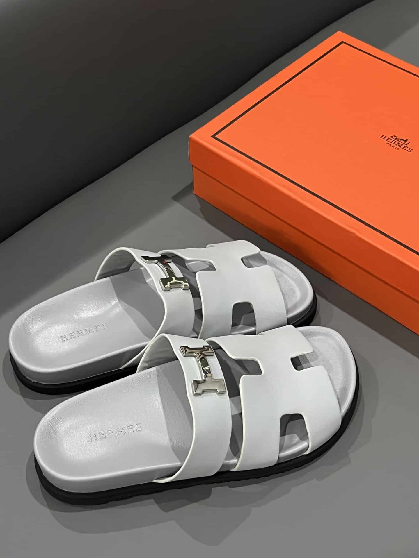 Hermes Chypre Sandal H Logo Silver Hardware Light Grey