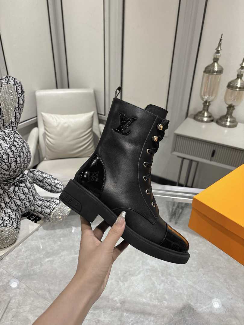 Louis Vuitton Citizen Flat Ranger Boot Leather Black