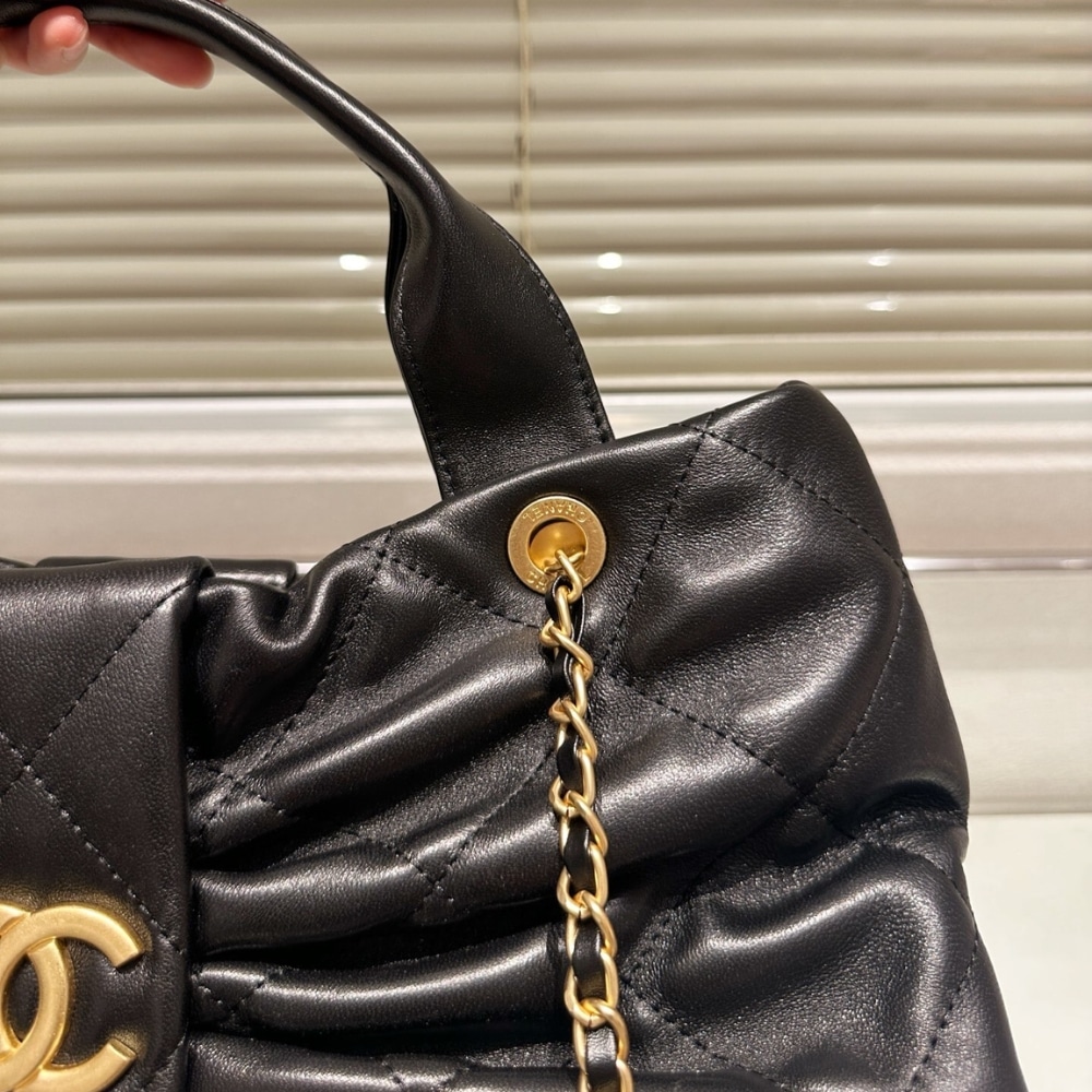 Chanel Maxi Bow Bag Shiny And Gold Tone Metal Black 51Cm