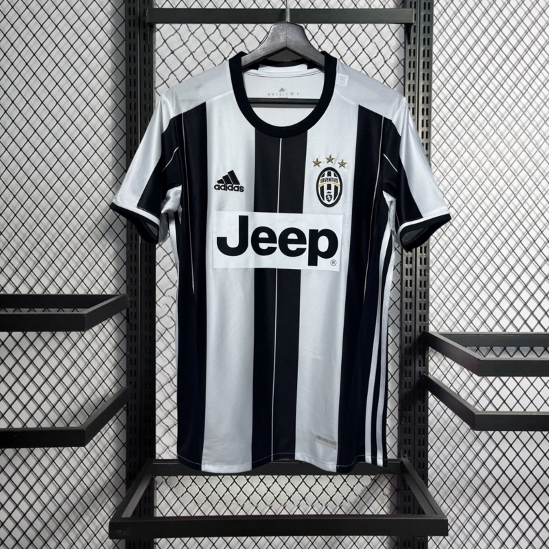 Retro 2016-17 Juventus Home Football jersey retro
