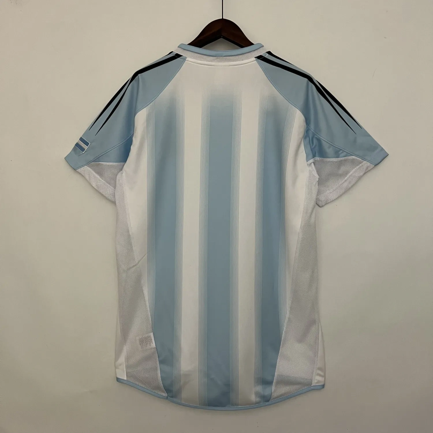 retro 2004-05 Argentina Home football jersey retro