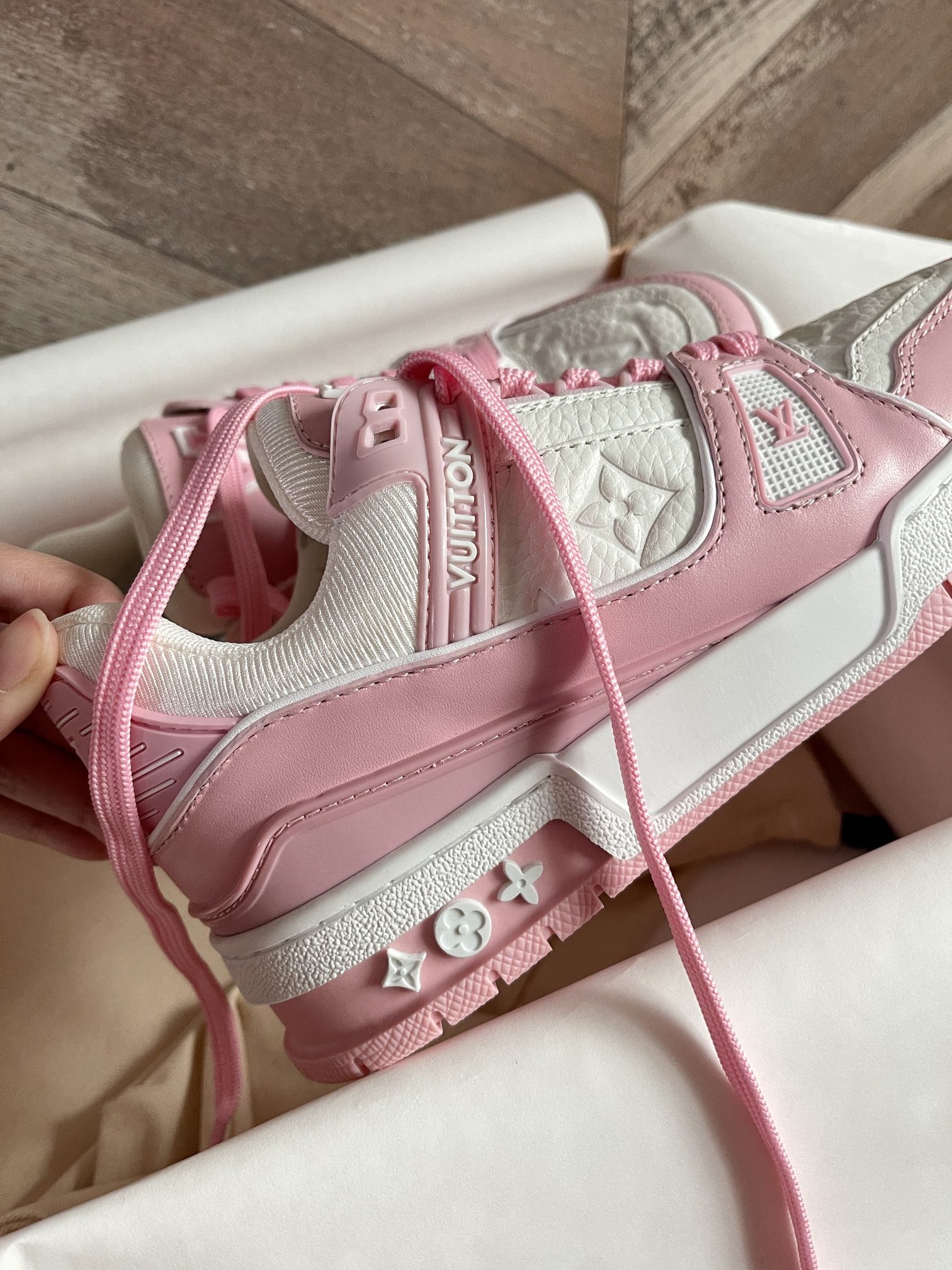 Louis Vuitton Lv Trainer Sneaker Pink Rose 1Aboek