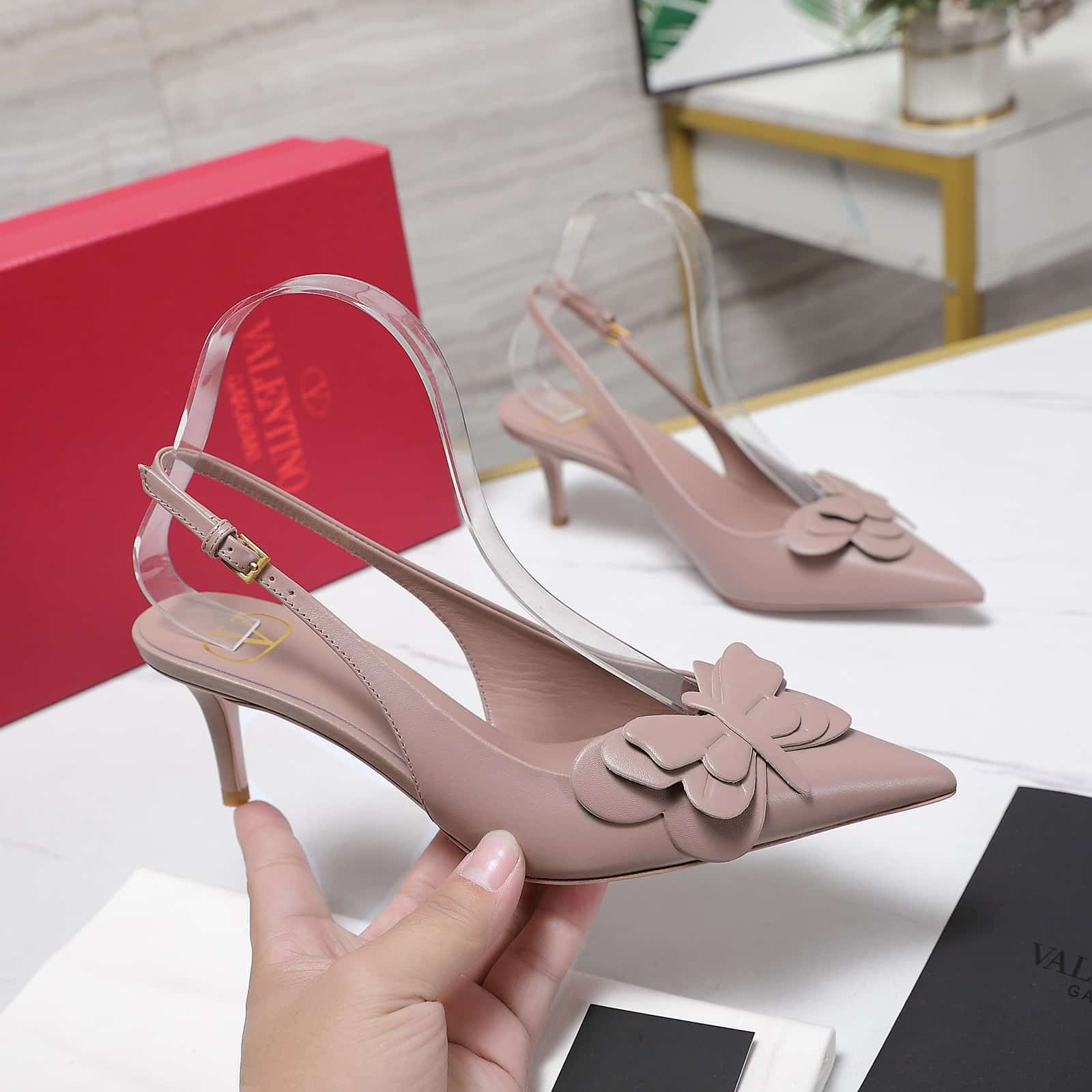 Valentino Garavani Papier Phalène Slingback Pumps Pink