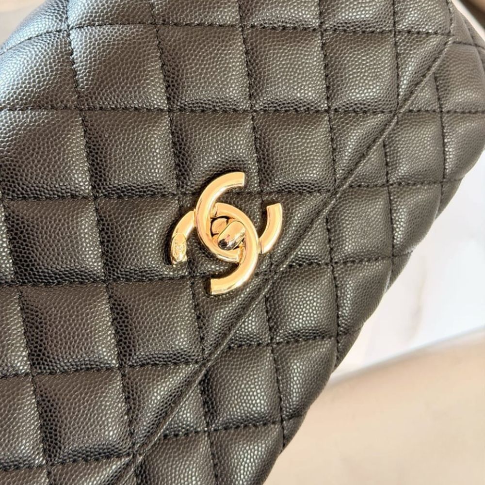 Chanel Trendy Cc Top Handle Bag Python Black 23Cm