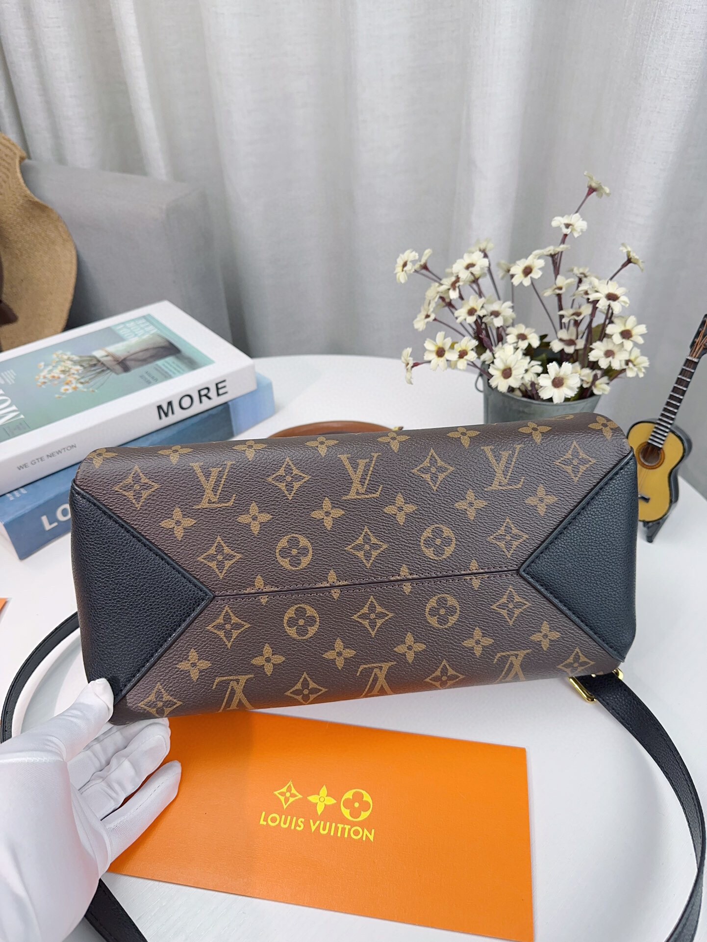 Louis Vuitton Vend Me Mm Tote Bag Brown 30Cm M46508