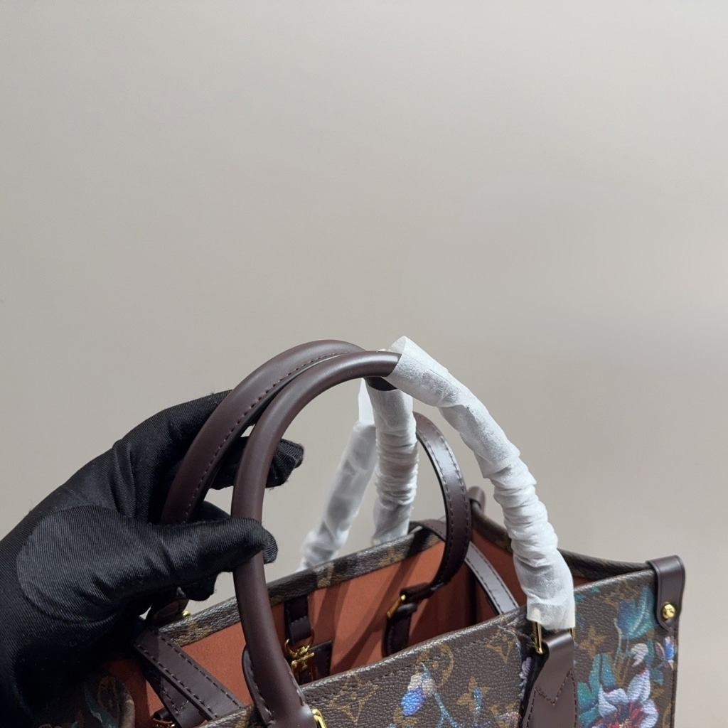 Louis Vuitton Onthego MM Monogram Canvas Ebene 32cm