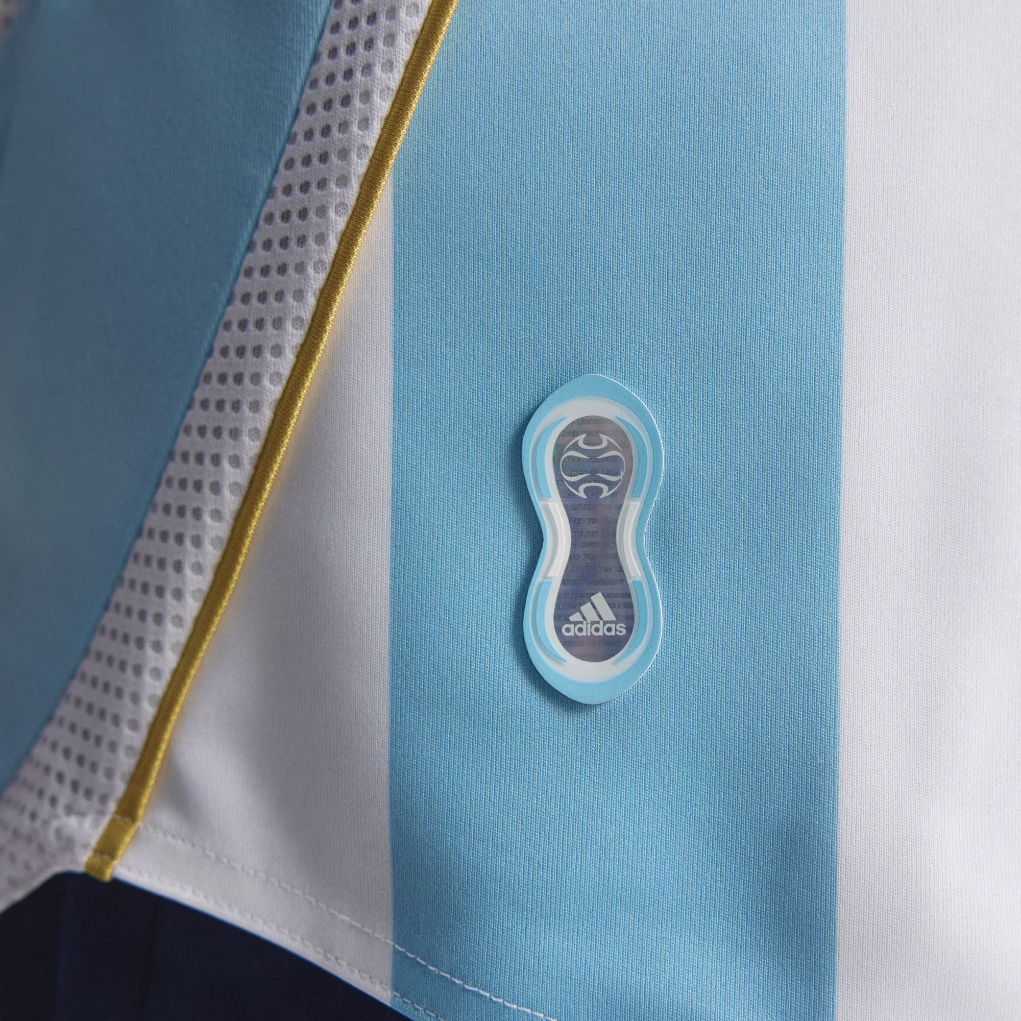 adidas Men's Lionel Messi Argentina 2006 Home Jersey (White)