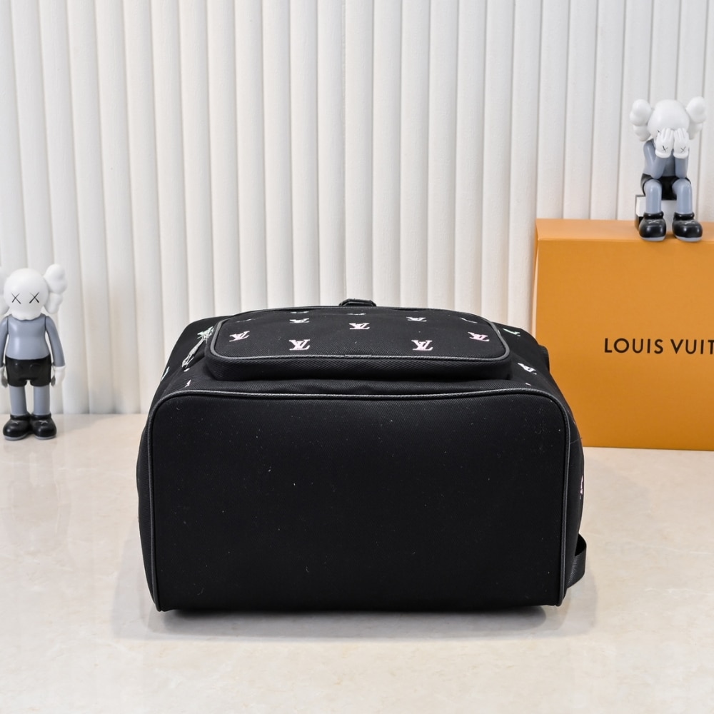 Louis Vuitton Montsouris Backpack Black 40cm M14135