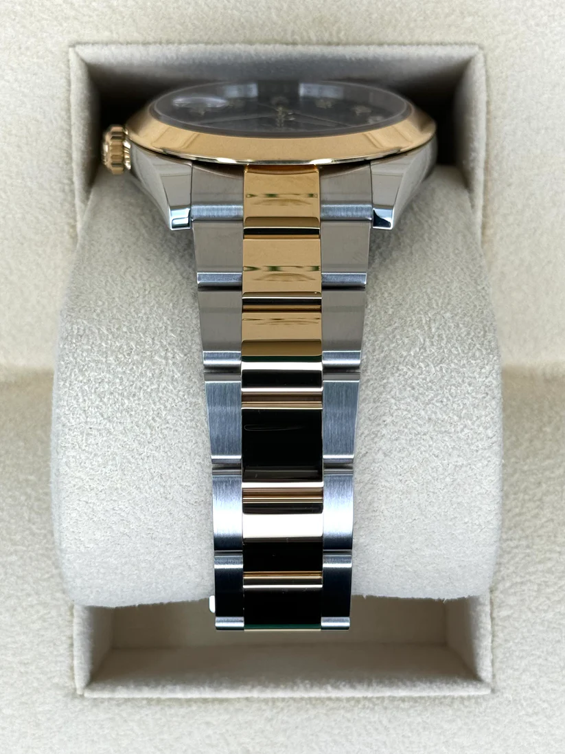 [Superclone] Rolex Datejust 41mm Bright Black Dial Smooth Oyster 126303