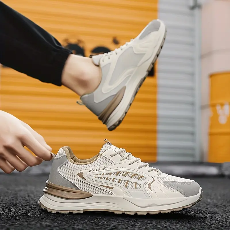 Outdoor Casual Sneakers Retro Comfortable Running Shoes Durable Soft Sole Breathable Sneakers