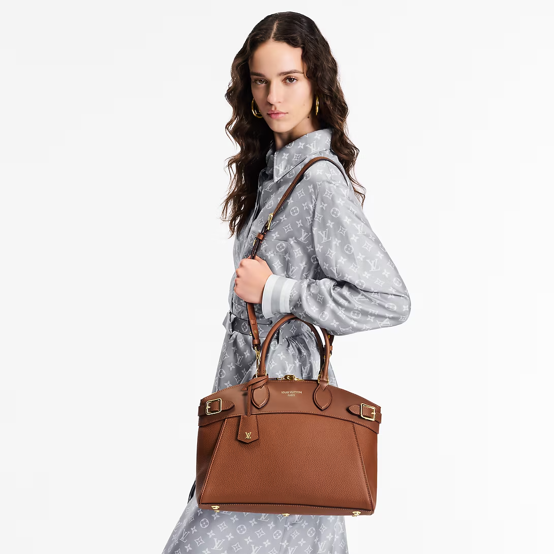 Louis Vuitton Lock It Vendôme Mm High End Leather Brown 36cm M22925