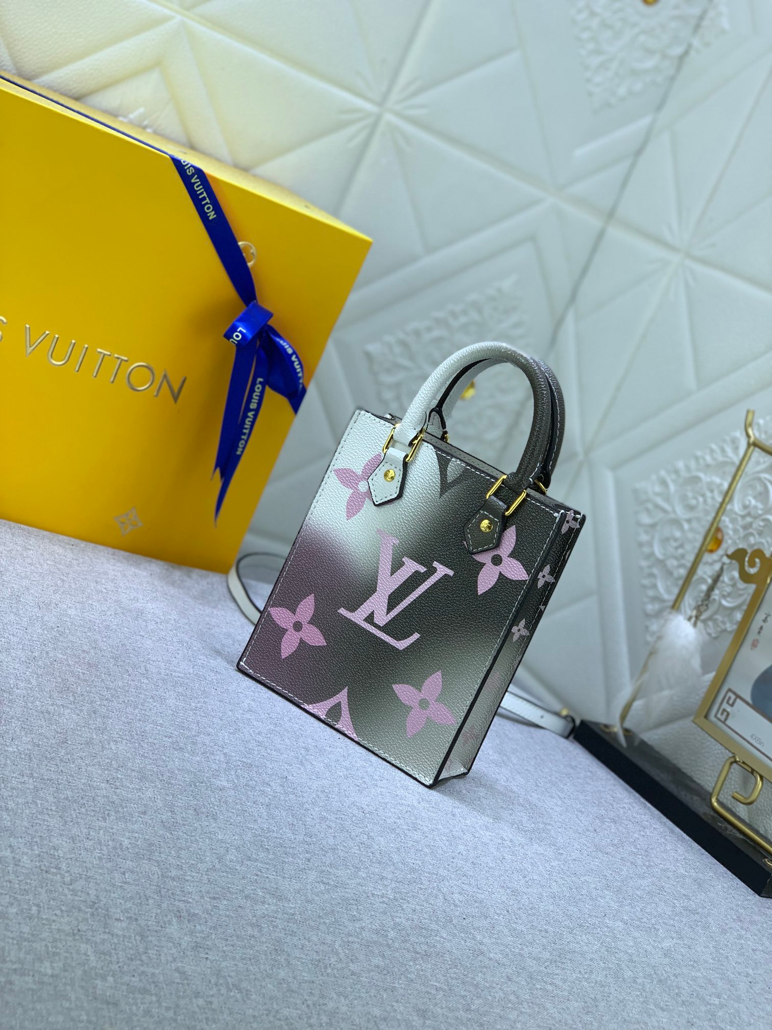 Louis Vuitton Petit Sac Plat Monogram Black And White 17Cm