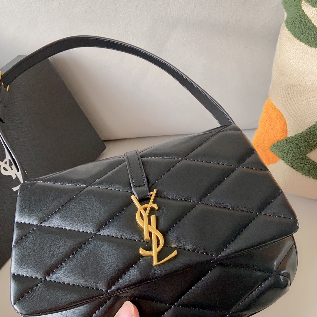 Saint Laurent Le 57 Hobo Bag In Quilted