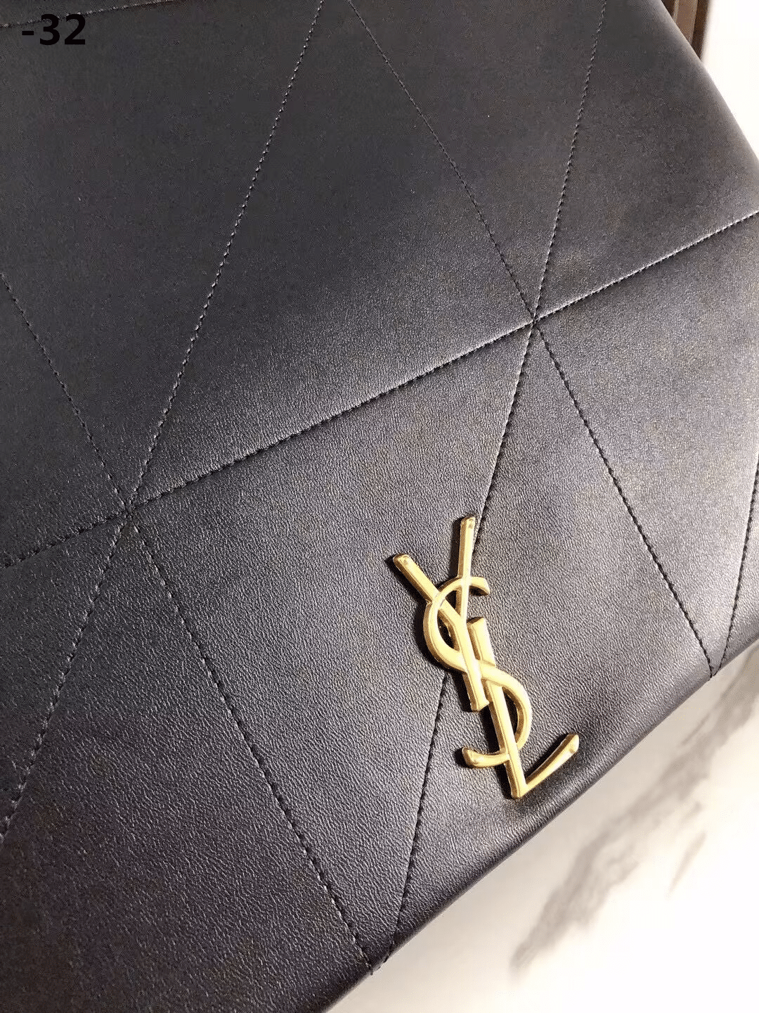 Saint Laurent Jamie 4 3 In Black 42Cm