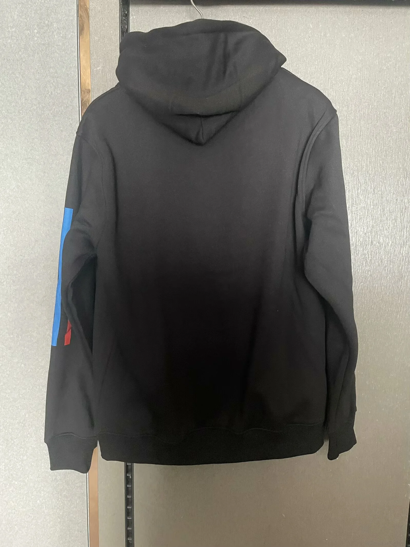 2024/25 Colombia Black casual sweater.