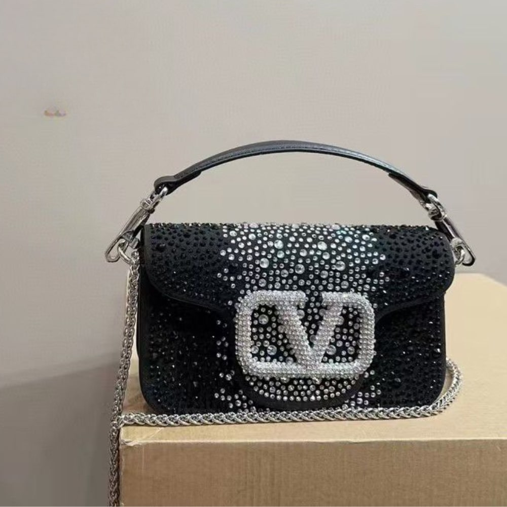 Valentino Loco Small VLogo Shoulder Bag Black 20Cm