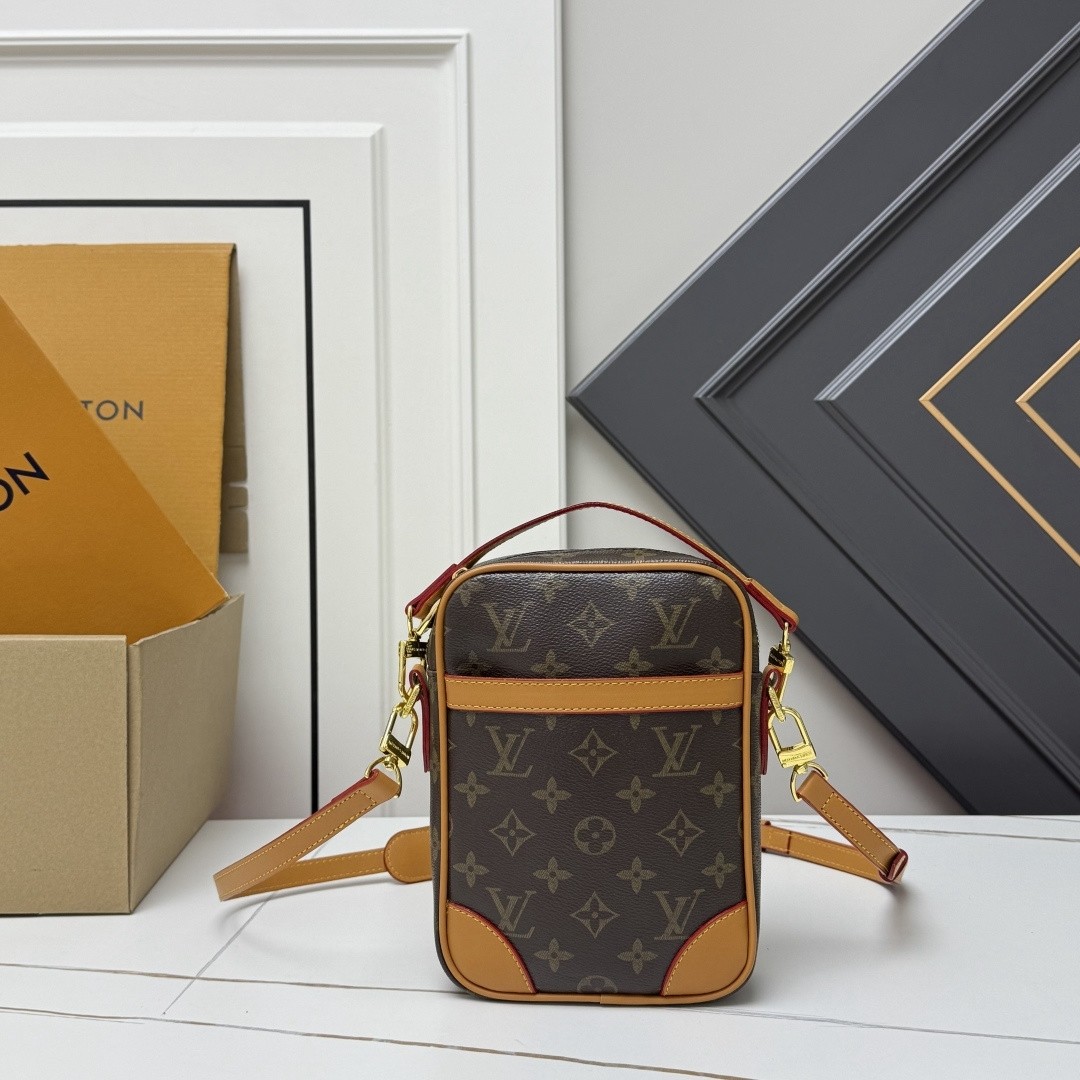 Louis Vuitton Danube Monogram Brown 21cm M14013