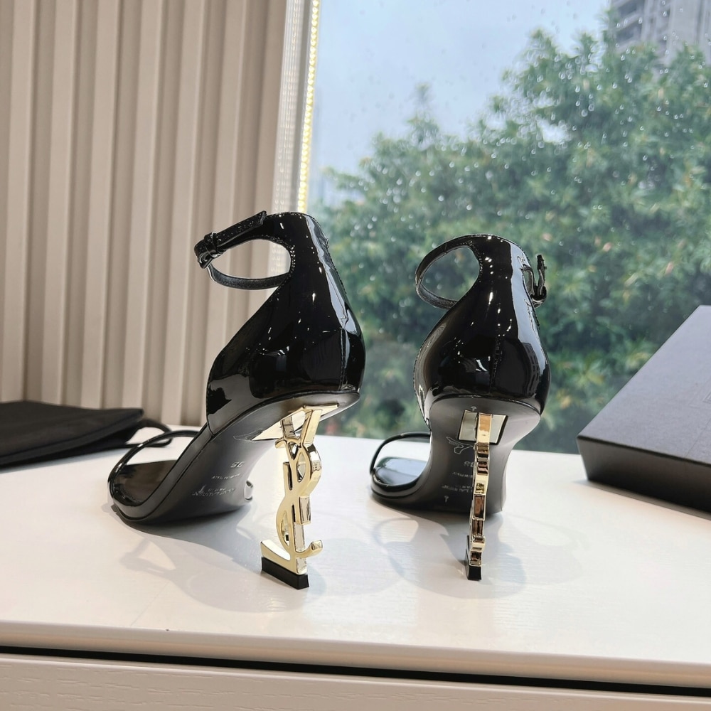 Saint Laurent Opyum Sandals In Black 5576620Npkk1000