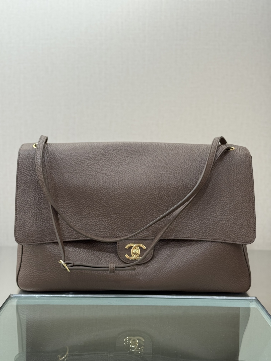 Spring-Summer 2026 Chocolate Brown Grained Calfskin Jennie Maxi Flap Tote Bag with Gold-Tone CC Turn-Lock