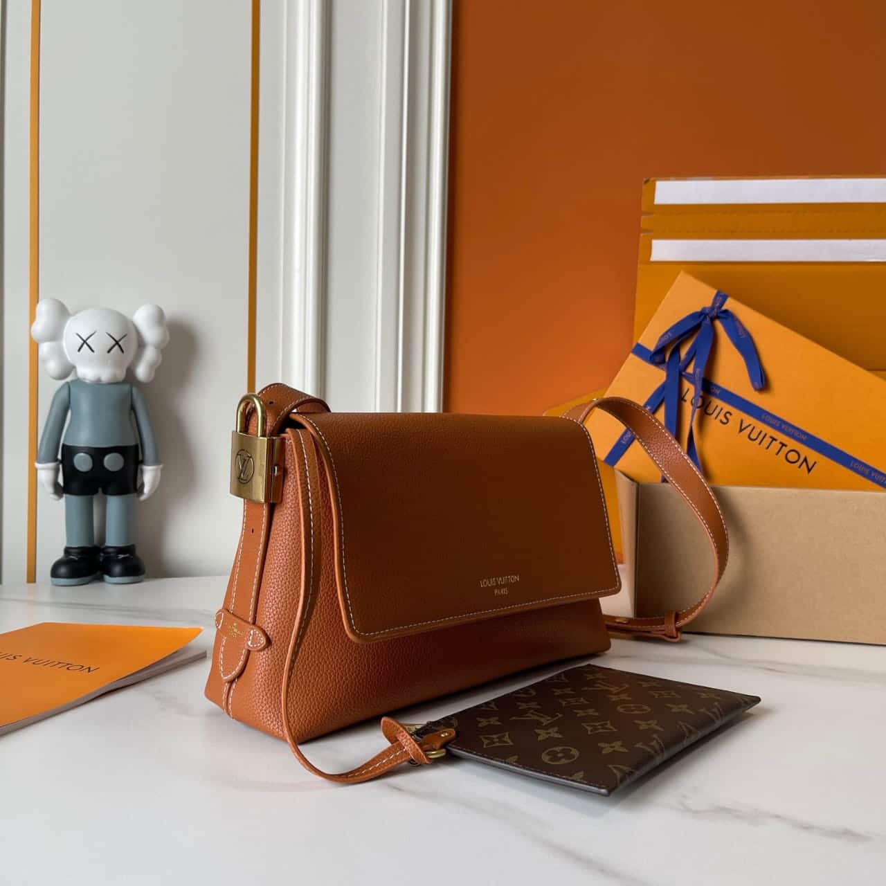 Louis Vuitton Low Key Messenger Brown 30cm M13151