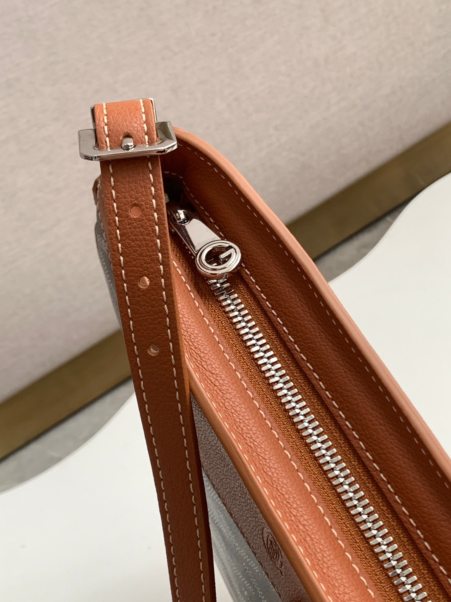 Goyard Hirondelle Bag – Bagistry Closet 25cm Black & Tan
