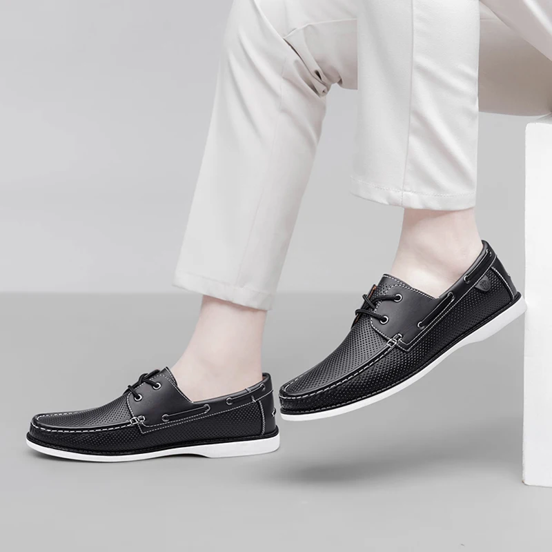 Hand-Stitched Comfortable Breathable Lace-Up Loafers Fashionable Boat Shoes for Men