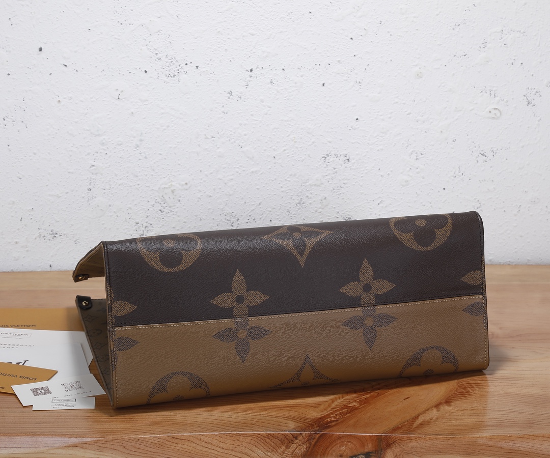 Louis Vuitton Onthego Gm Monogram Giant Canvas, Brown Monogram M45320 41cm