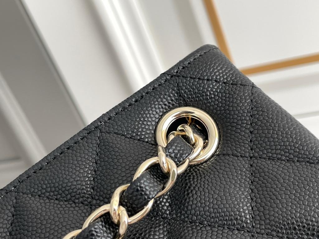 Chanel Grained Embossed Hobo Bag Black 17Cm/6.7in