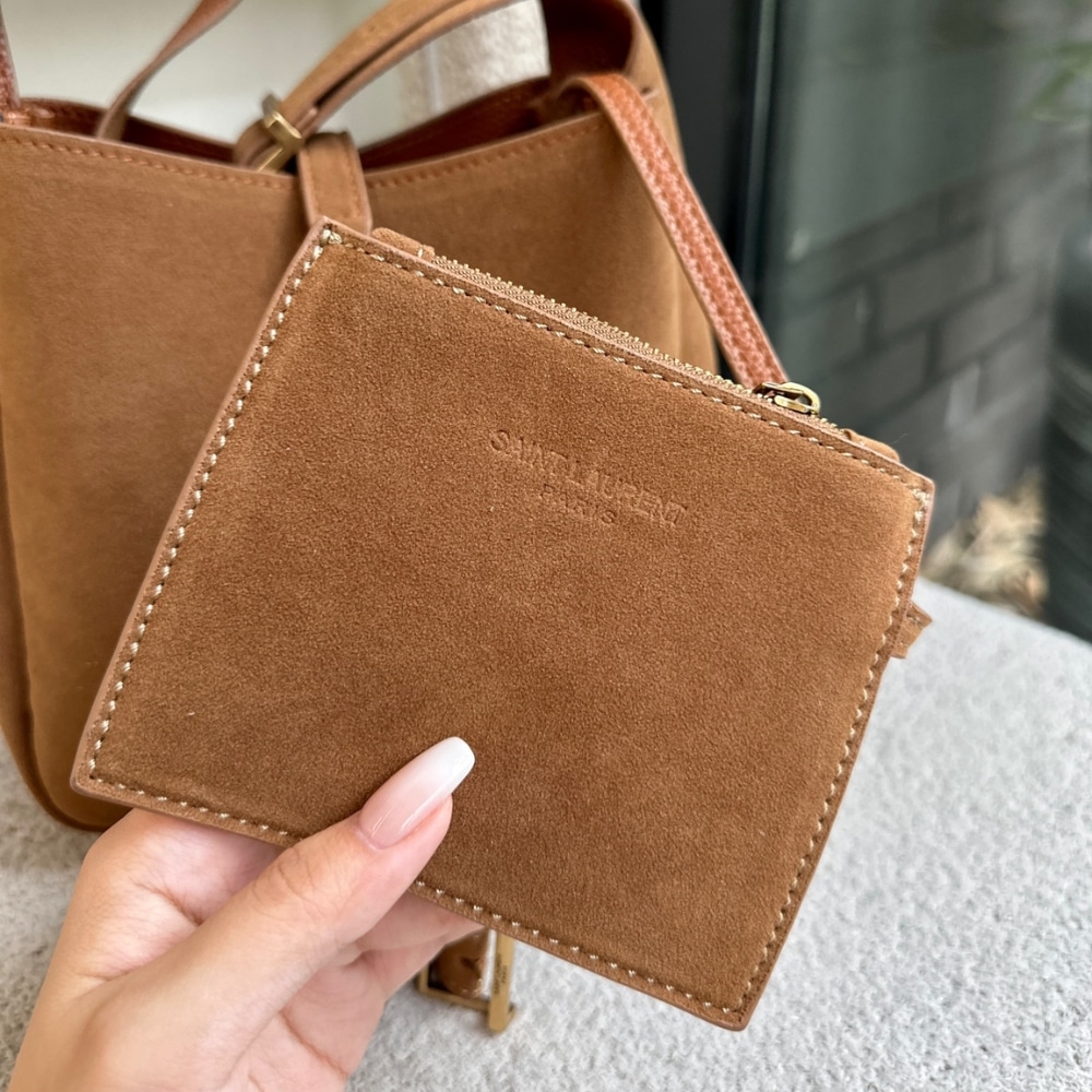 Saint Laurent Le 5 A 7 Supple In Suede Golden Brown 24Cm