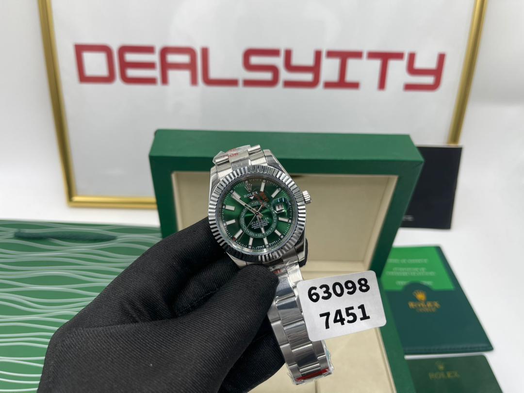 Rolex Sky-Dweller 42 mm Mint green Dial 336934 Oyster